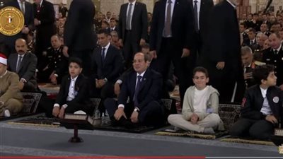 عاجل.. الرئيس السيسي يؤدي صلاة عيد الفطر بمسجد مصر الكبير بالعاصمة الإدارية