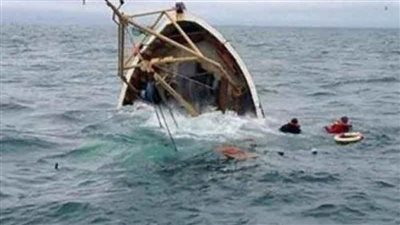مصرع أكثر من 90 شخصا إثر انقلاب قارب صيد في موزمبيق