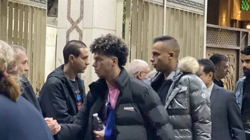 إمام عاشور في عزاء