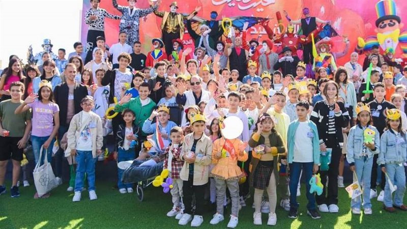 الرئيس السيسي يحتفل