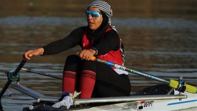 غادة ندا تفوز بالمركز الأول وعبد الخالق البنا بالمركز الثالث بكأس العالم للتجديف بإيطاليا 