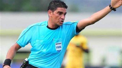 اتحاد الكرة.. نور الدين مستمر في التحكيم لنهاية الموسم ولن يعتزل بعد القمة