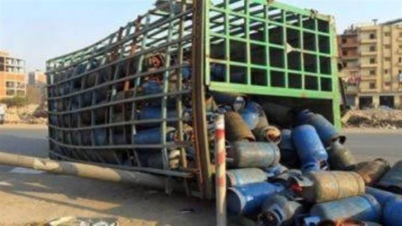 انقلاب سيارة محمله