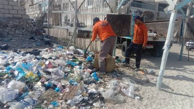 محافظ الإسكندرية يوجه بزيادة معدلات رفع القمامة من الشوارع بعد انتهاء عيد الفطر المبارك