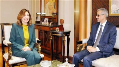 وزيرة الثقافة تستقبل مدير عام منظمة الأليسكو لبحث سبل التعاون المشترك