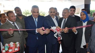 محافظ سوهاج يفتتح المبنى الجديد لمجلس مدينة أخميم