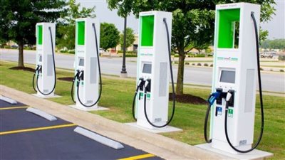 وثائق تكشف ثغرات خطيرة.. هل تتراجع أوروبا عن قرار التحول الكامل إلى السيارات الكهربائية؟