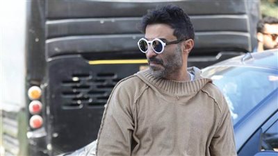 أحمد فهمي يروّج لفيلمه الجديد 