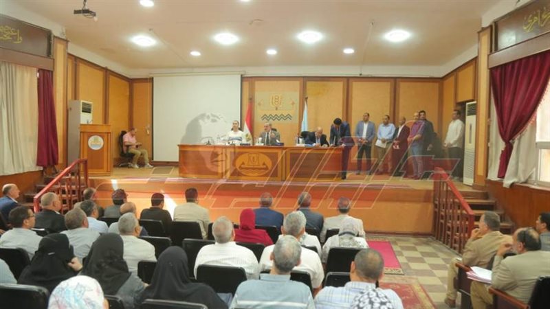 محافظ كفرالشيخ