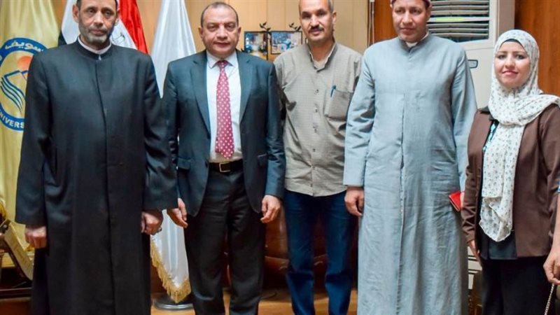 رئيس جامعة بنى سويف