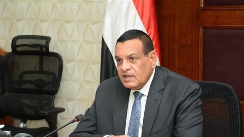 وزير التنمية المحلية