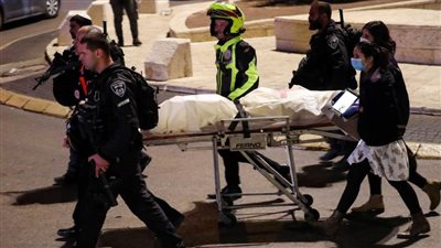 استشهاد ضابط إسعاف وإصابة اثنين في هجوم للمُستوطنين بالضفة الغربية