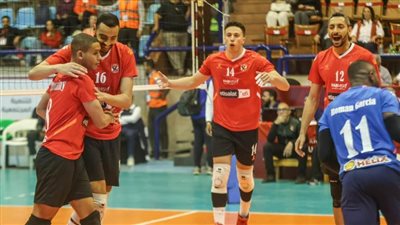 الأهلي يفوز على إسبوار الكونغولي ويتأهل لربع نهائي بطولة إفريقيا للطائرة