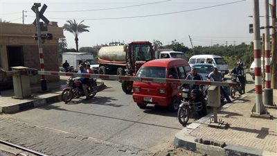 مصرع عجوز صدمه قطار أثناء عبور مزلقان مركز صدفا في أسيوط