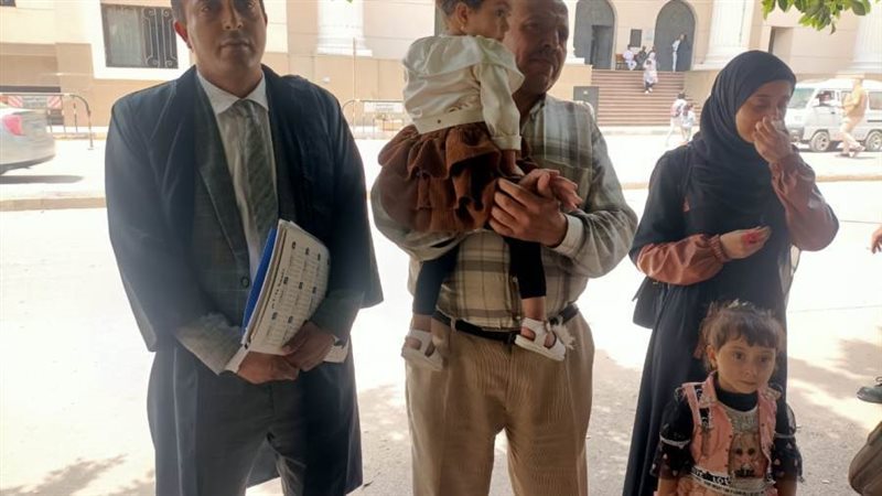 أسرة الضحية ومحامي