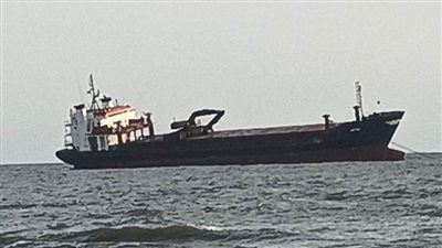  عاجل..  وحدات الإنقاذ بقناة السويس تنجح في إنقاذ سفينة وطاقمها من الغرق قبل عبورها للقناة