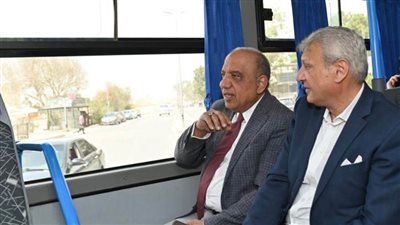 في جولة ميدانية.. وزير قطاع الأعمال يتفقد تطوير شركة النصر للسيارات وخطوط الإنتاج الجديدة 