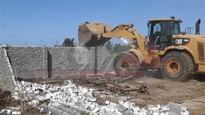 تنفيذ 10 قرارات إزالة بمساحة 7 قراريط ضمن الموجة الـ 22 بدسوق في كفر الشيخ