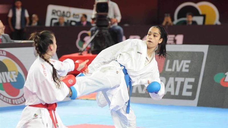 جنة على لاعبة المنتخب