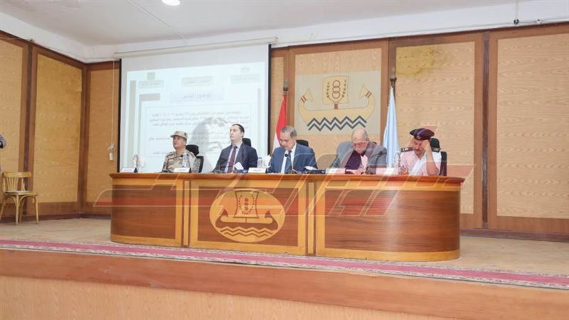 خلال مناقشة المشروعات