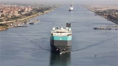 تعديل رسوم التراخيص والغرامات والخدمات للعائمات الصغيرة بقناة السويس