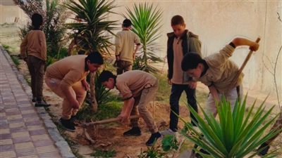  قصة صالح عز وأساليب إعادة التدوير