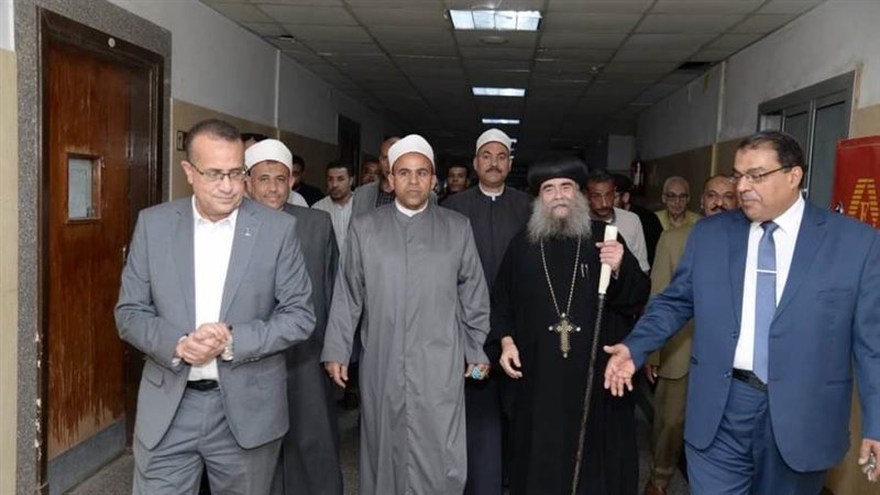 وفد من الأوقاف والكنيسة