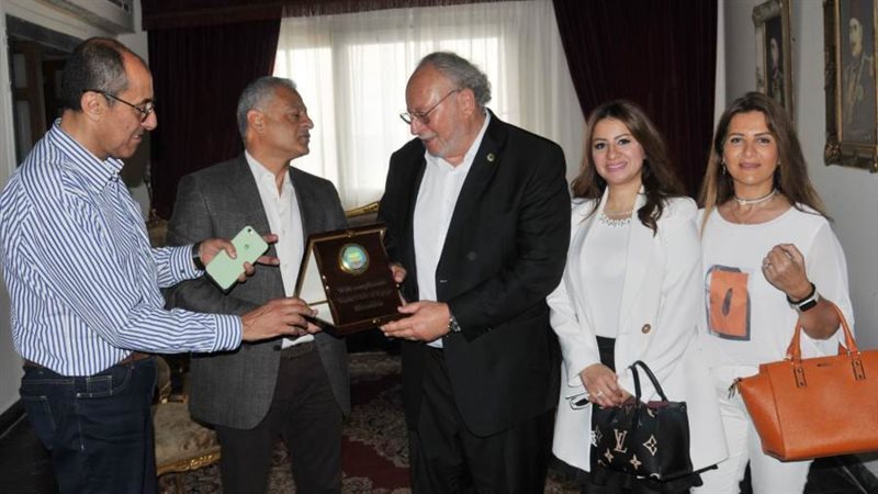 الملك أحمد فؤاد الثاني