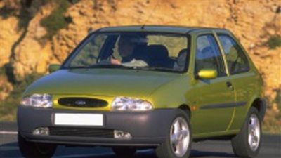 عايز سيارة مستعملة بـ100 ألف؟ تعرف على موديلات التسعينيات الأشهر في هذه الفئة