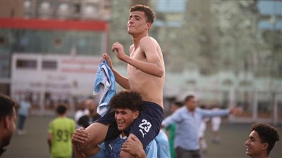 تتويج فريق بيراميدز مواليد ٢٠٠٩ بلقب بطولة الدوري على حساب الزمالك