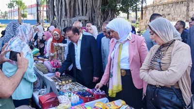 محافظ الإسكندرية: افتتاح معرض للأسر المنتجة لعرض وبيع منتجات المشغولات اليدوية 