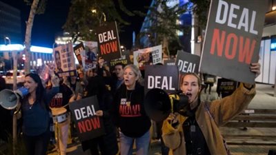 عاجل.. عائلات الأسرى بغزة: على إسرائيل أن تختار إما رفح أو صفقة التبادل