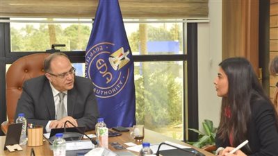 رئيس هيئة الدواء يجتمع مع مسؤولين بالسفارة البريطانية لبحث سبل التعاون