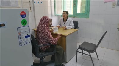 بالصور.. قافلة طبية مجانية بقرية 