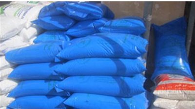 ضبط 12 طن أسمدة زراعية وجبنة بيضاء مجهولة المصدر