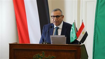 د.عبدالسند يمامة يهنئ عمال مصر بعيدهم