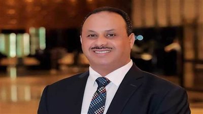 رشاد عبدالغني: عمال مصر عمود الخيمة للدولة ومثال يُحتذى به في الإخلاص للعمل