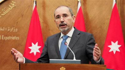 وزير خارجية الأردن يبحث مع نظيريه البريطاني والفرنسي جهود وقف إطلاق النار في غزة