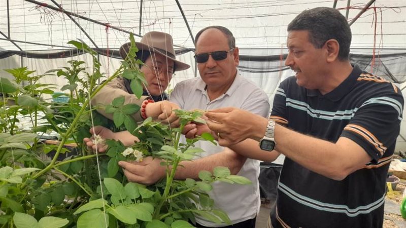 خلال تفقد برنامج