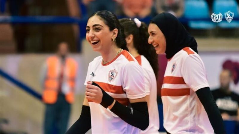 الفريق الأول لسيدات