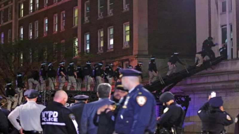 شرطة نيويورك تقتحم