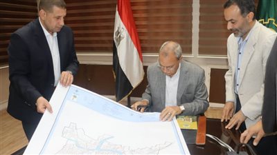 محافظ القليوبية يعتمد أول خريطة رقمية لمركز معلومات الشبكات الأرضية بشبين القناطر