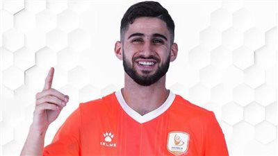 حمرون يدرس العروض المقدمة للرحيل من فاركو نهاية الموسم 