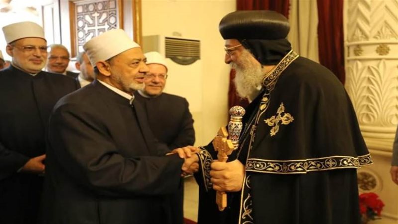 شيخ الأزهر يهنئ البابا