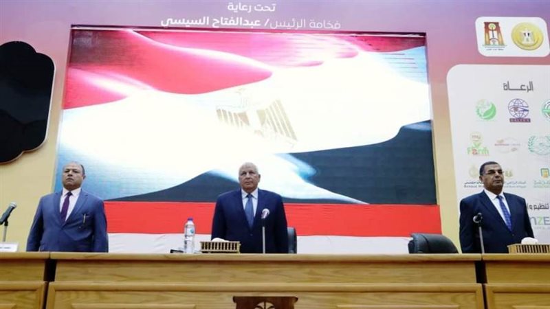 جانب من المجلس التنفيذي