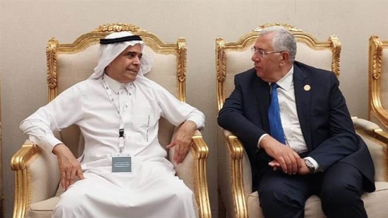 وزير الزراعة مع مدير