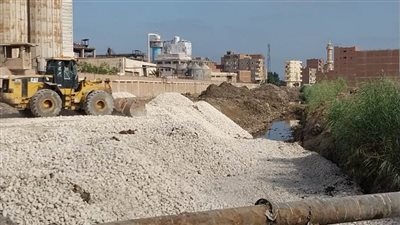 محافظ الغربية يتابع موقف إنشاء محور النعناعية بكفرالزيات 