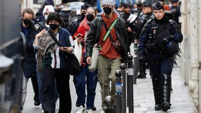 اشتباكات في جامعة 