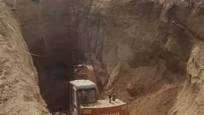 عاجل.. مصرع عاملين فى انهيار بئر صرف صحي تحت الإنشاء بأسيوط