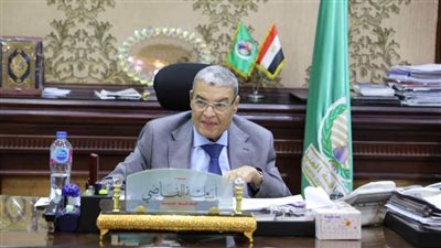 محافظ المنيا يهنئ البابا تواضروس بمناسبة عيد القيامة المجيد